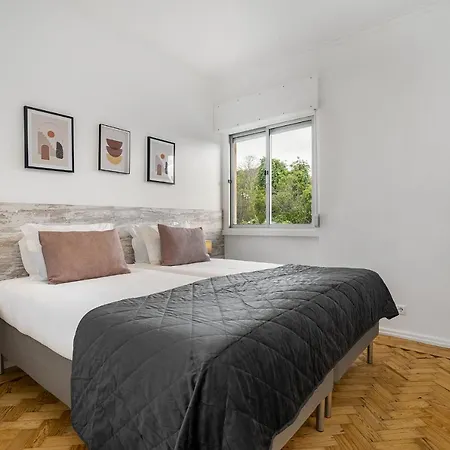 Whome Peaceful Alges Family Away From Noise Lissabon