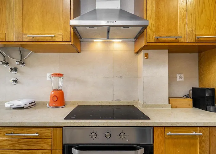 Whome Peaceful Alges Family Away From Noise *